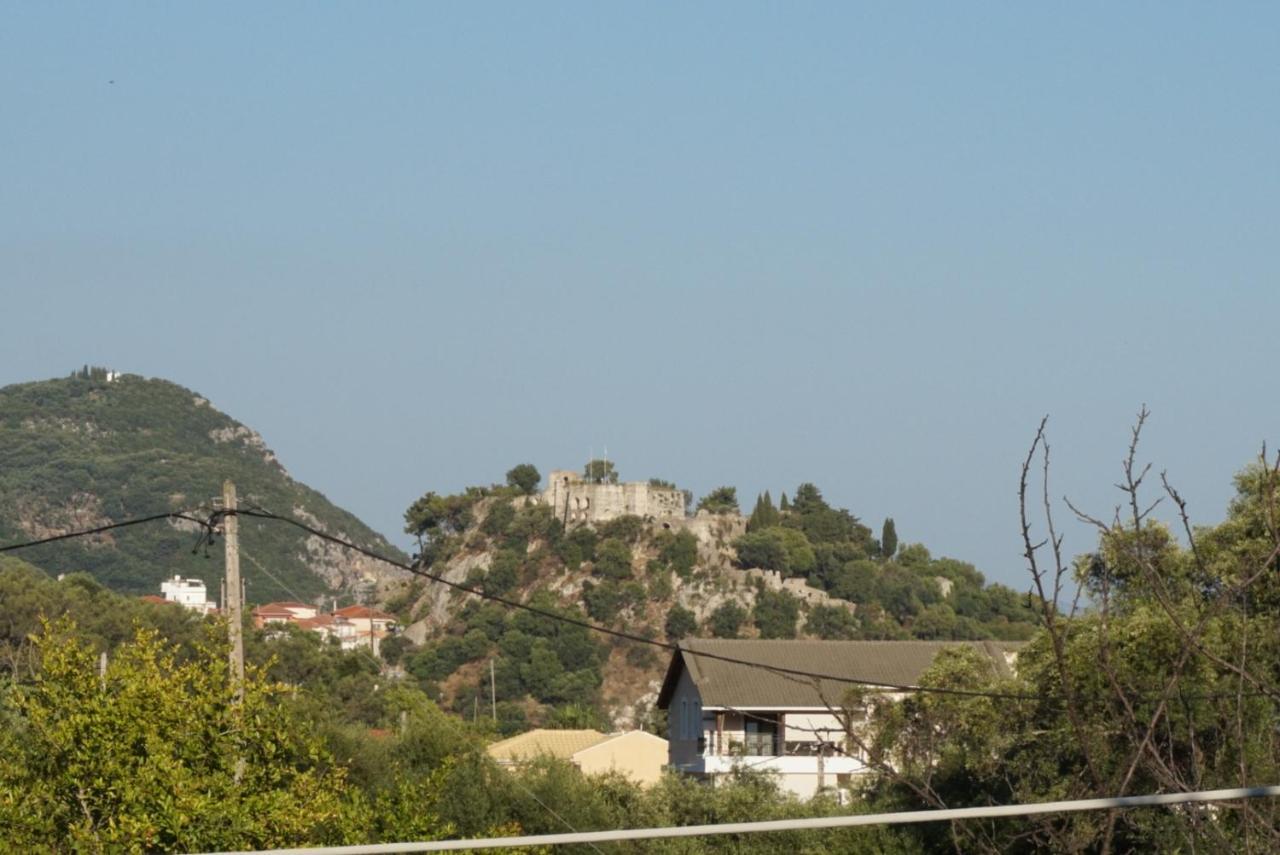 Villa Nikolaou Парга Экстерьер фото