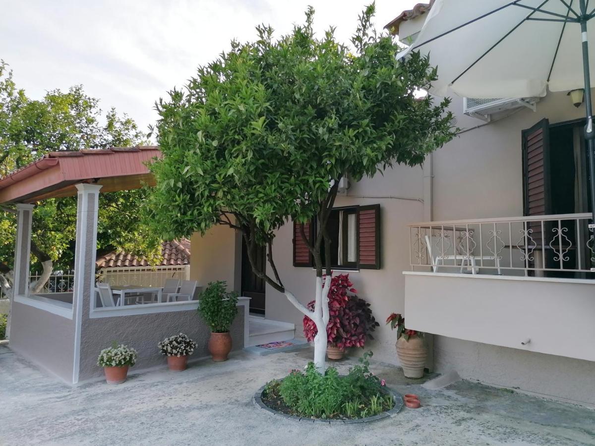 Villa Nikolaou Парга Экстерьер фото