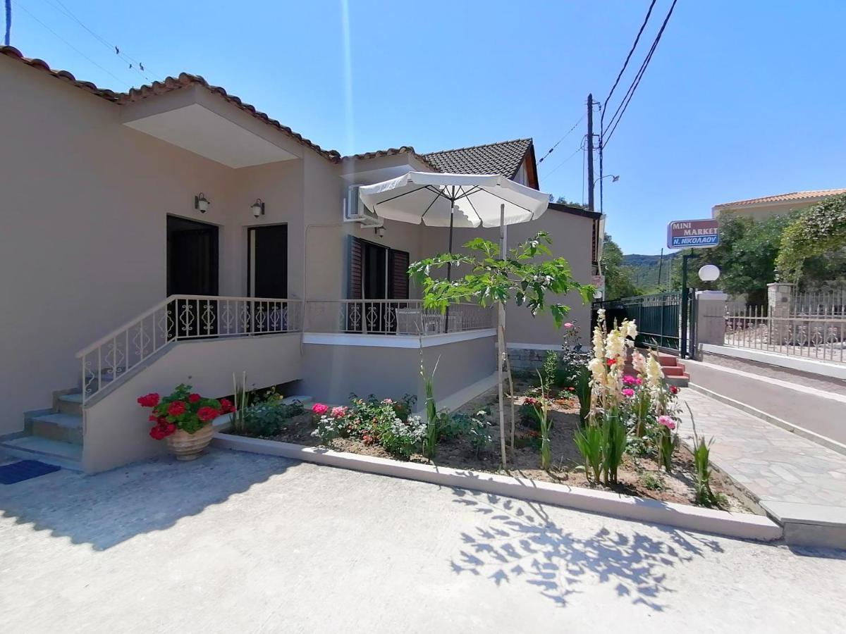 Villa Nikolaou Парга Экстерьер фото